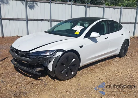 2024 Tesla Model 3 Long Range Dual Motor All-Wheel Drive/Rear-Wheel Drive from USA, damaged, VIN 5YJ3E1EA5RF732502